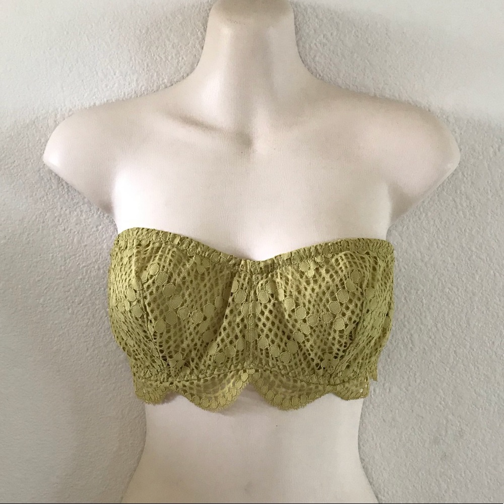 NWT Victoria’s Secret Strapless Bra Large** - Picture 2 of 2